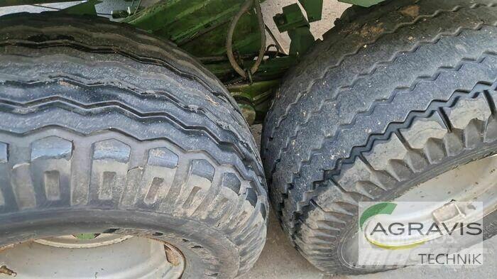 Krone BIG PACK 120-80 Πρέσες τετράγωνων δεμάτων