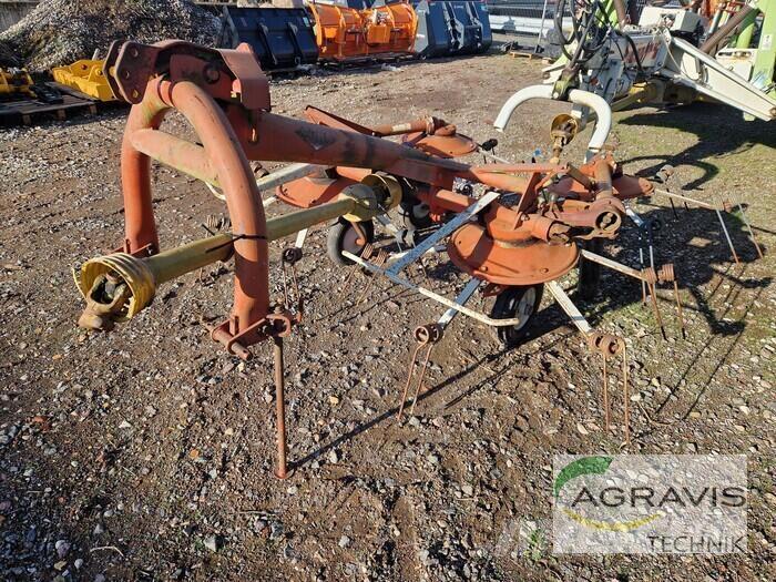 Kuhn GF 452 M Τσουγκράνες και χορτοξηραντικές μηχανές