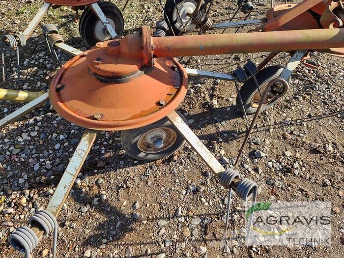 Kuhn GF 452 M Τσουγκράνες και χορτοξηραντικές μηχανές