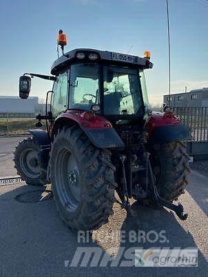 Massey Ferguson 5713S Τρακτέρ