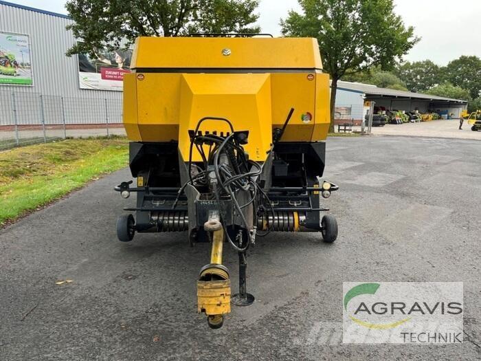 New Holland BB 940 Πρέσες τετράγωνων δεμάτων