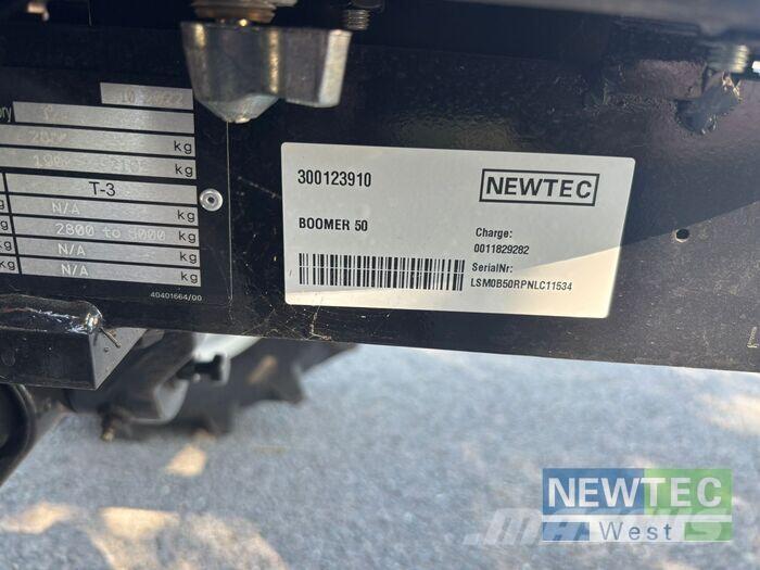 New Holland BOOMER 50 Τρακτέρ
