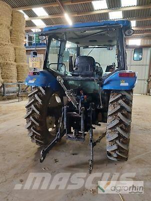 New Holland T5040 Τρακτέρ
