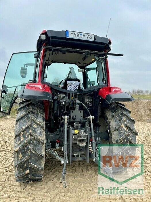 Valtra A75 Τρακτέρ