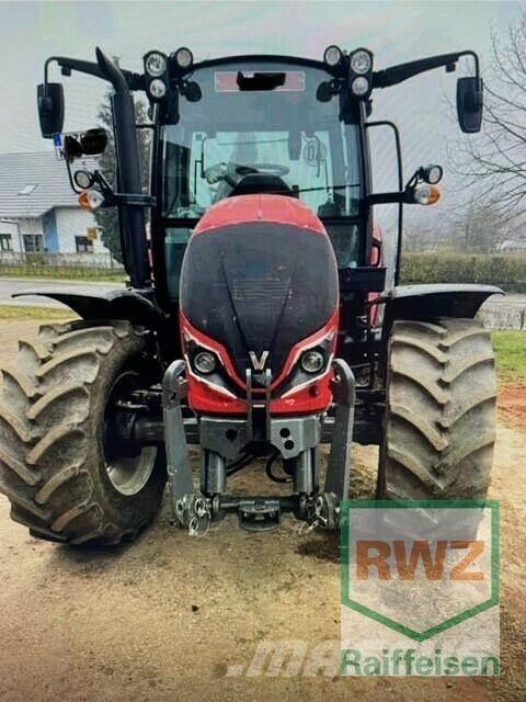 Valtra A85 Τρακτέρ