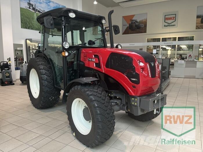 Valtra F105S 2D3 Τρακτέρ