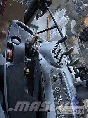 Valtra G125 Τρακτέρ