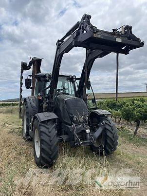 Valtra N134 ACTIVE Τρακτέρ