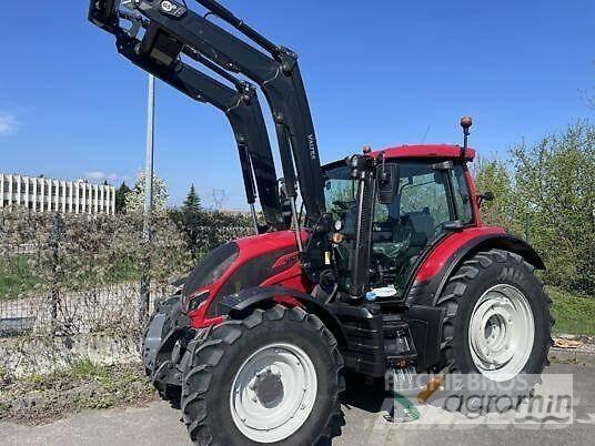 Valtra N135A Τρακτέρ