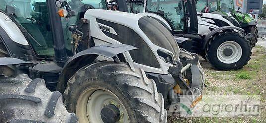 Valtra N135D Τρακτέρ