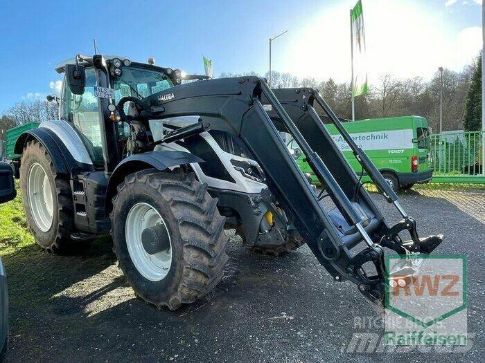 Valtra T215D Τρακτέρ