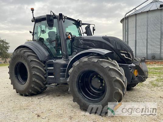 Valtra T215D Τρακτέρ