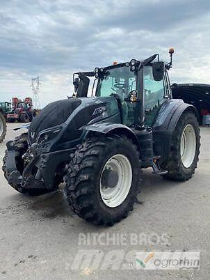 Valtra T234 VERSU Τρακτέρ