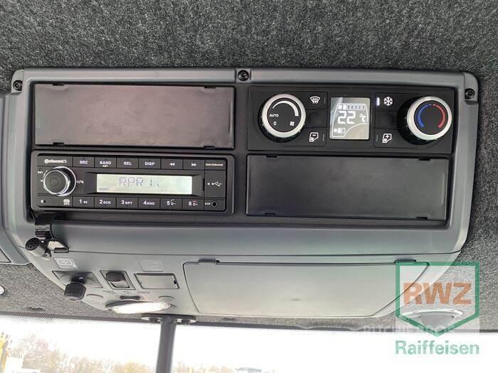 Valtra T235V Τρακτέρ