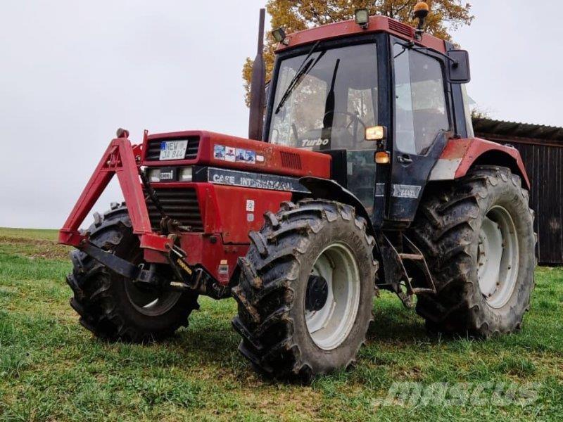 Case IH 844 XL Τρακτέρ