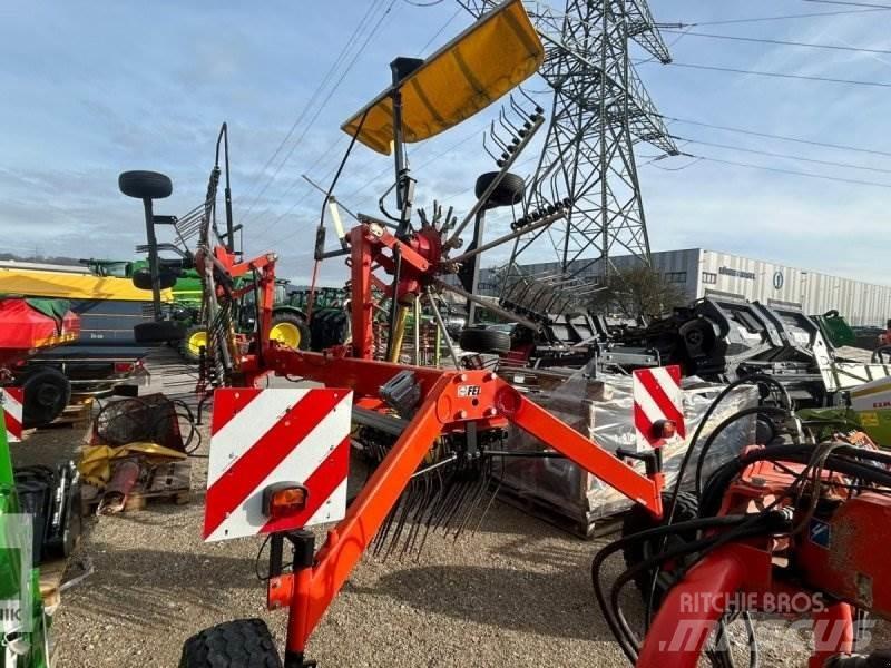 Fella TS 1402 Αναμοχλευτήρες