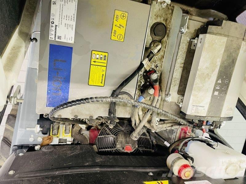 GiANT G2700E Φορτωτάκια