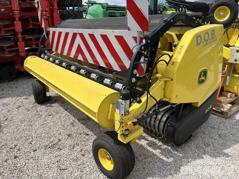 John Deere 30R Αξεσουάρ μηχανών σανού και χορτονομής