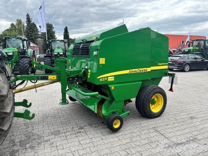 John Deere 623 Πρέσες κυλινδρικών δεμάτων