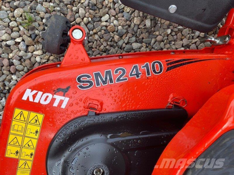 Kioti CS2520H Τρακτέρ μικρών διαστάσεων