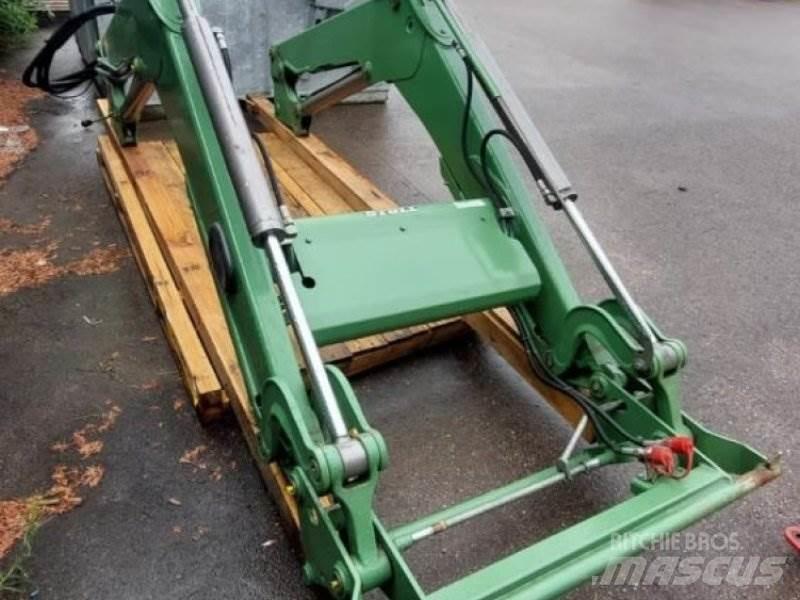 Stoll FZ 30 Εμπρόσθιοι φορτωτές και σκαπτικά