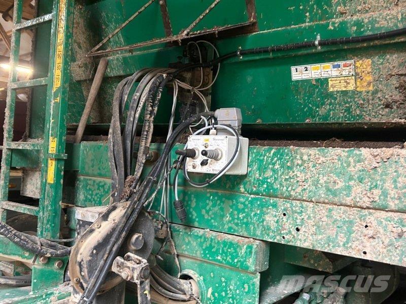 Tebbe DS 180 Διασκορπιστές κοπριάς