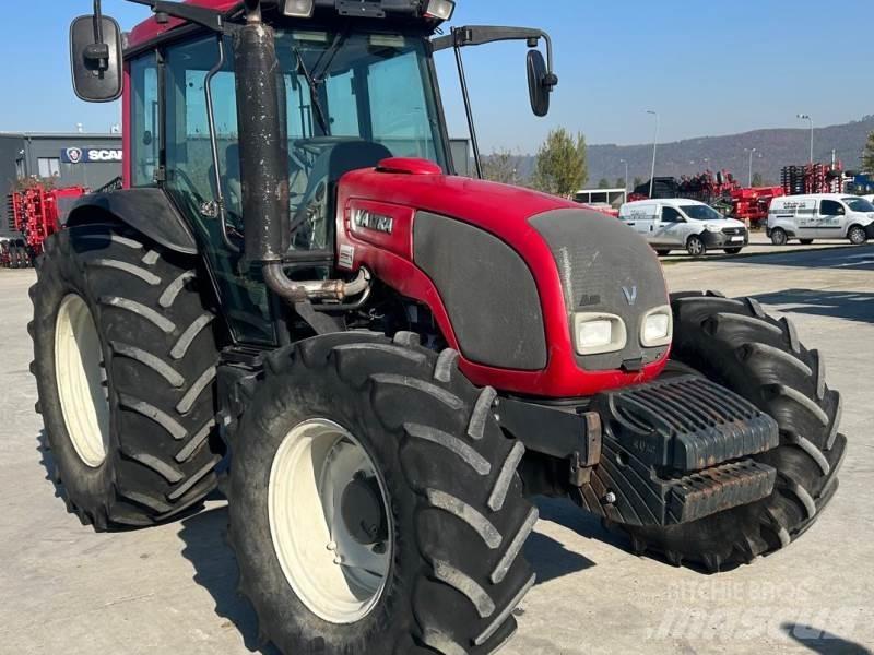 Valtra A93 H Τρακτέρ