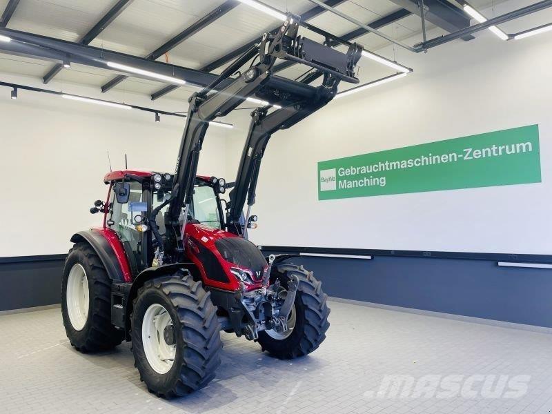 Valtra G135A Τρακτέρ