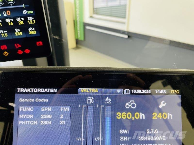 Valtra Q305 Τρακτέρ