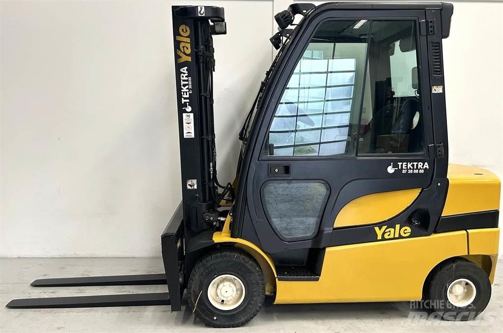Yale GDP25LX Πετρελαιοκίνητα Κλαρκ