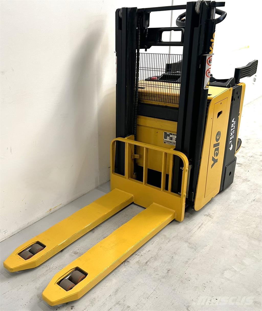 Yale MP20XD Ηλεκτρικά παλετοφόρα με ιστό