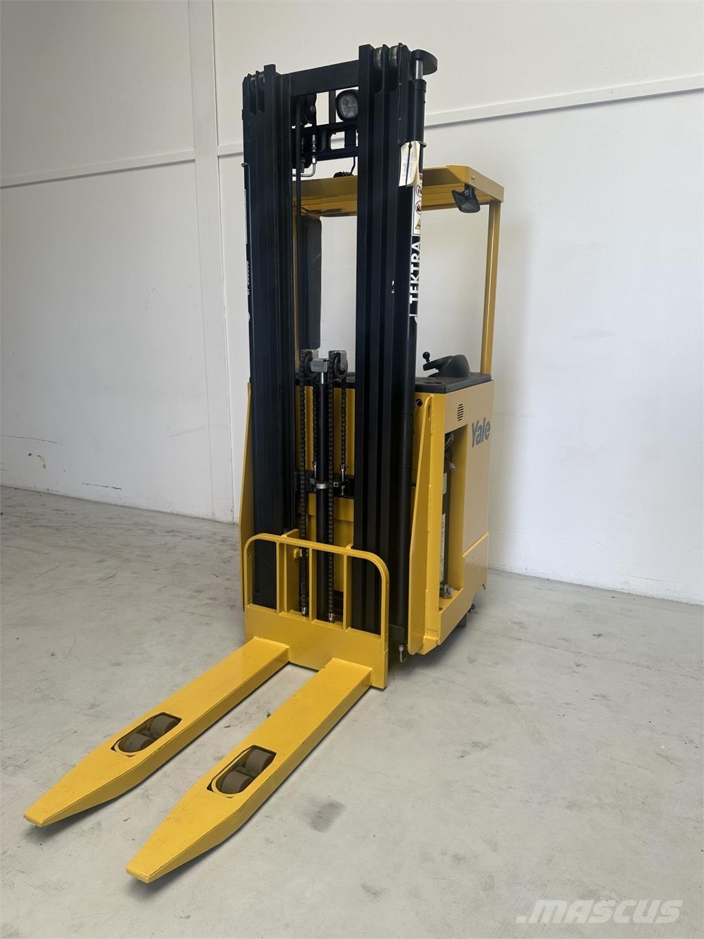 Yale MS15S Ηλεκτρικά παλετοφόρα με ιστό