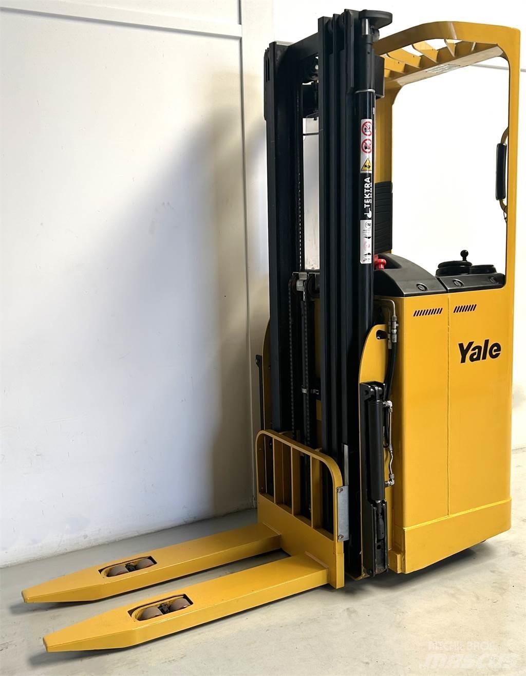 Yale SMS12S Ηλεκτρικά παλετοφόρα με ιστό