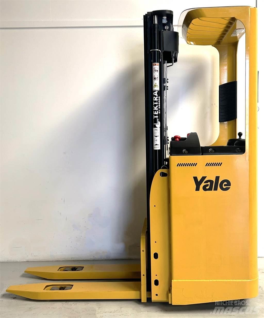 Yale SMS15S Ηλεκτρικά παλετοφόρα με ιστό