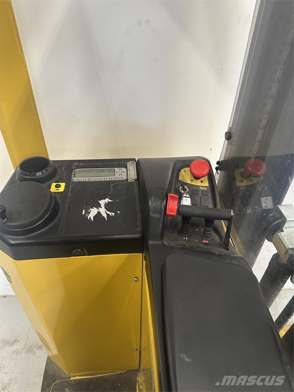 Yale SMS15S Ηλεκτρικά παλετοφόρα με ιστό