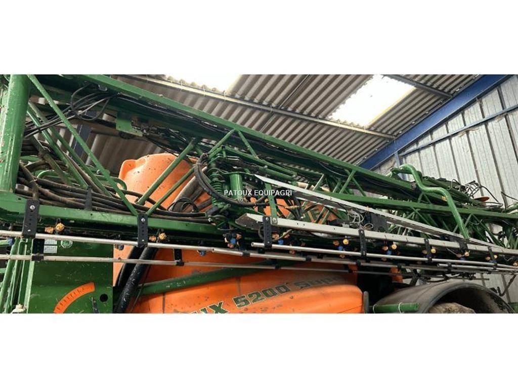 Amazone UX5200 Ρυμουλκούμενα ψεκαστικά