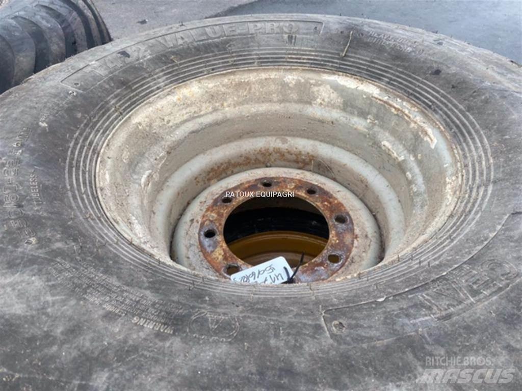 BKT 550/60R22,5 Ελαστικά και ζάντες