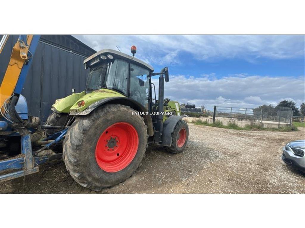 CLAAS ARION640 Τρακτέρ