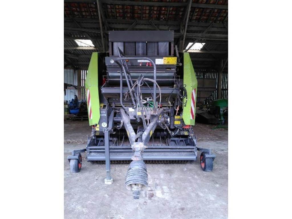 CLAAS VARIANT 370 Πρέσες κυλινδρικών δεμάτων