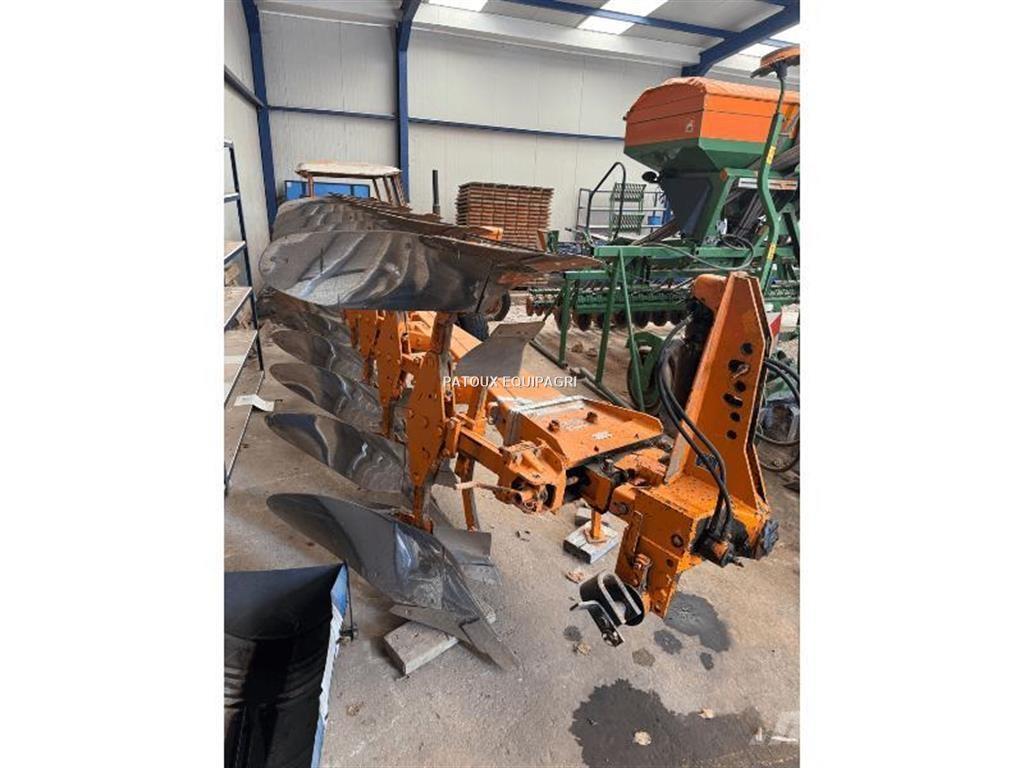 Huard 670 Συμβατικά άροτρα