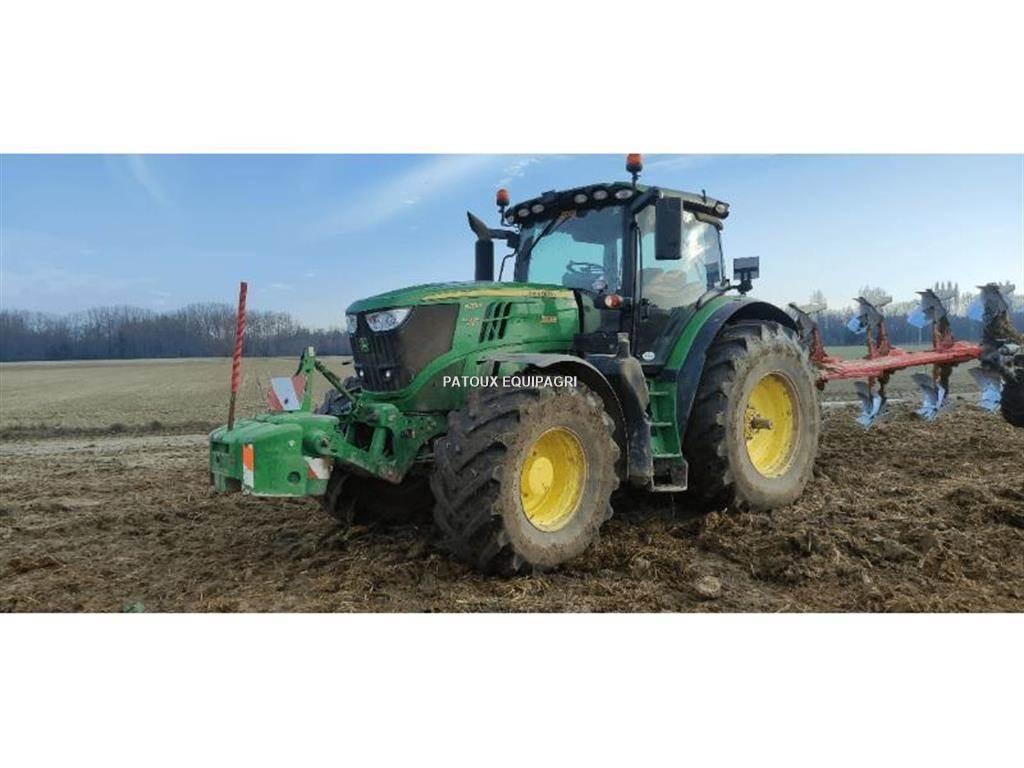 John Deere 6215R Τρακτέρ