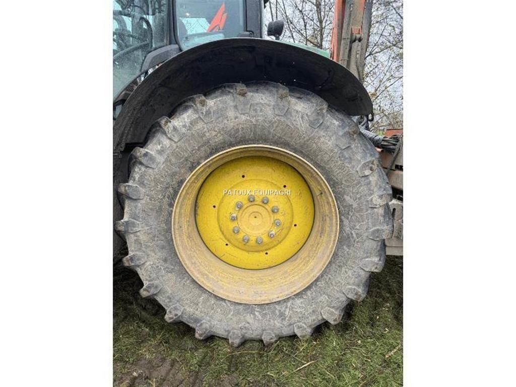 John Deere 6R195 Τρακτέρ