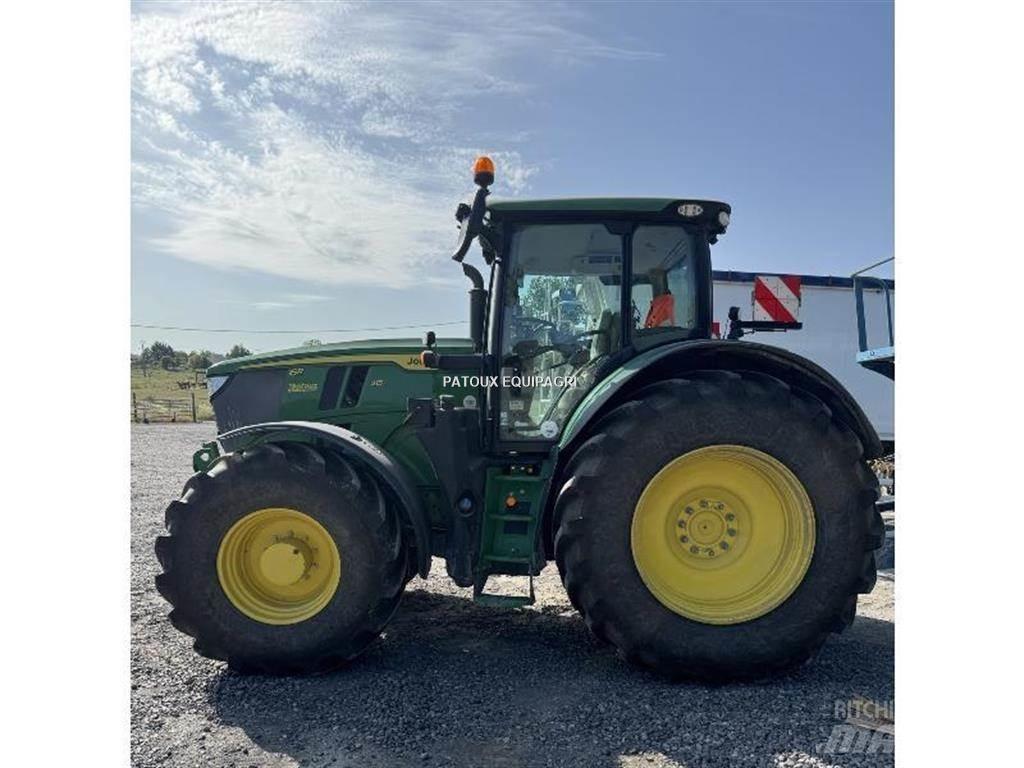 John Deere 6R215 Τρακτέρ