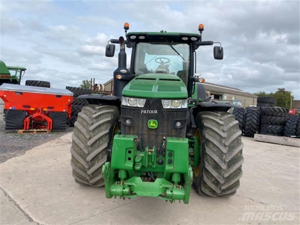 John Deere 8370R Τρακτέρ