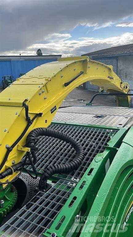 John Deere 8400 Ενσιρωκοπτικές μηχανές