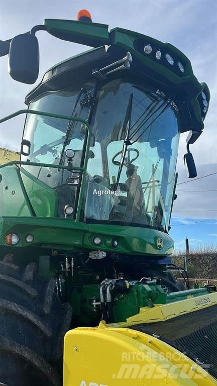 John Deere 8400 Ενσιρωκοπτικές μηχανές