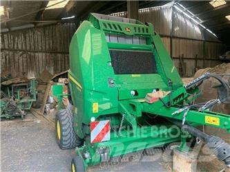 John Deere V461M Πρέσες κυλινδρικών δεμάτων