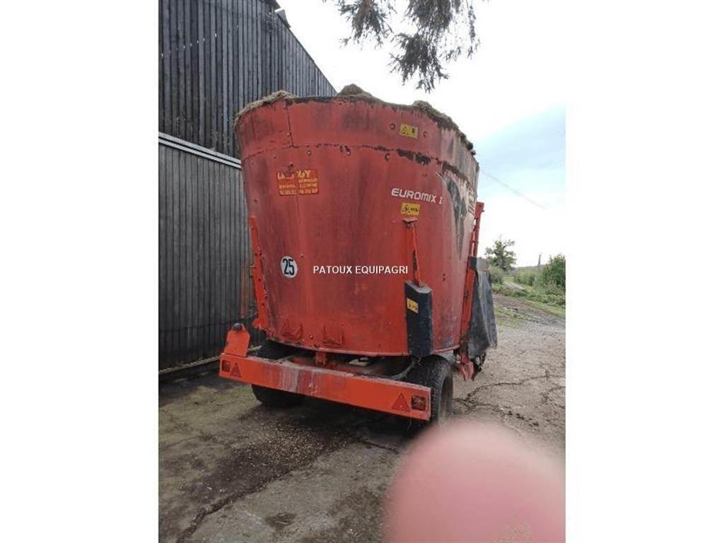 Kuhn 1070 Τροφοδότες μειγμάτων