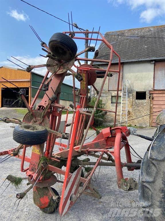Kuhn GF6502 Τσουγκράνες και χορτοξηραντικές μηχανές