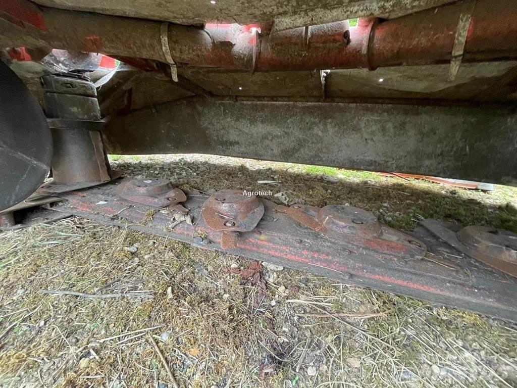 Kuhn GMD 602 Σβολοκόπτες και περιστροφικά άροτρα